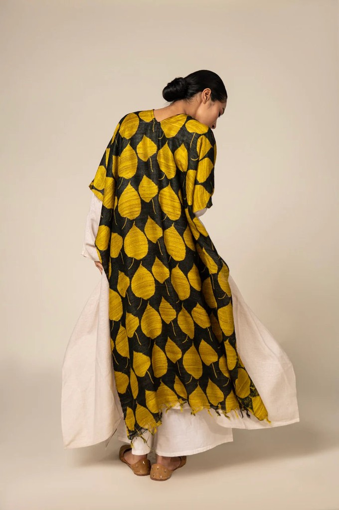 NEW! 3-in-1 Peace Silk Poncho Yellow Leaf from JULAHAS