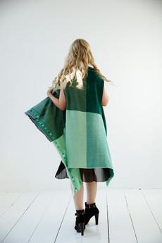 Light Wool Cape Fusion Green via JULAHAS