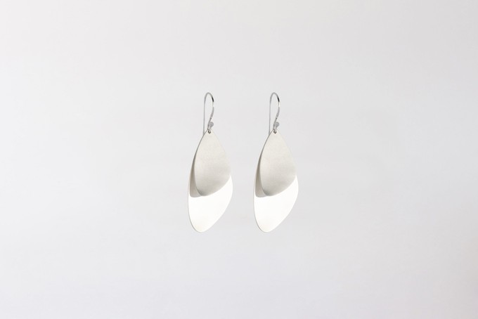Majestic Mussel earrings silver from Julia Otilia