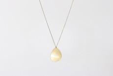 Singö | Long gold plated mat necklace from Julia Otilia