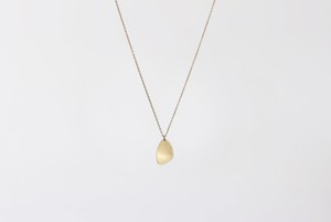 Singö short necklace | matte gold plated from Julia Otilia