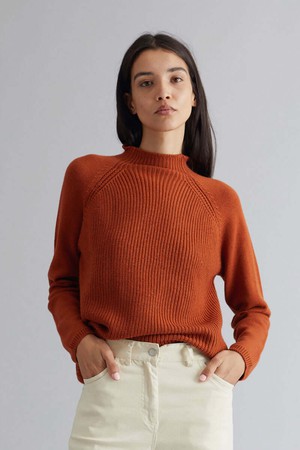 KATTY - Fine Merino Jumper Tobacco from KOMODO