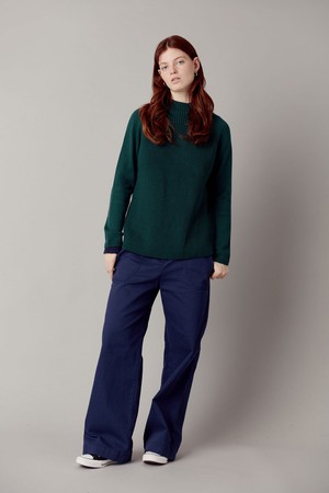 KATTY - Fine Merino Wool Jumper Ivy Green from KOMODO