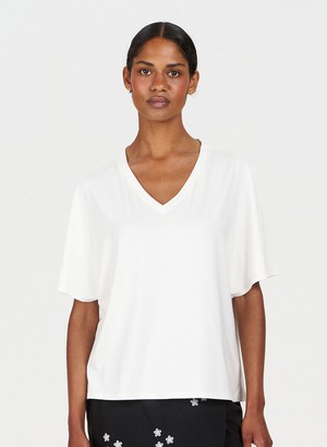 DHALIA Modal Tee - White from KOMODO