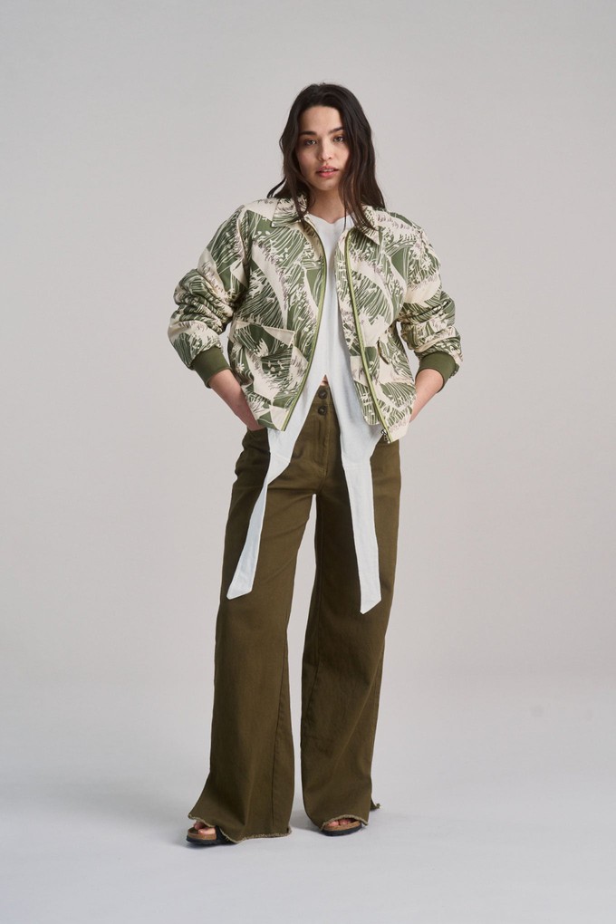 VIVI - Organic Cotton Bomber Print - Green Wave from KOMODO