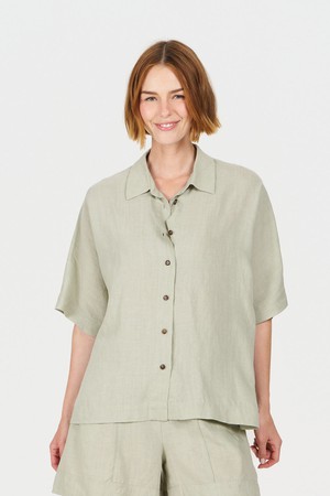 KIMONO Tencel Linen Shirt - Soft sage from KOMODO