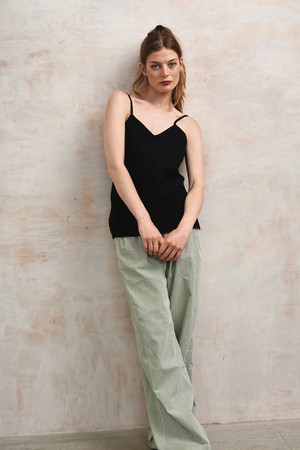 FLEUR - Organic Linen Cotton Camisole - Black from KOMODO