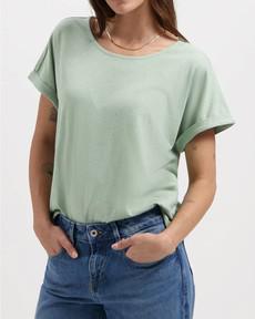 Bella T-Shirt via Kuyichi