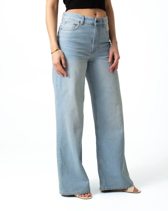 Harper Loose Flare Light Blue from Kuyichi