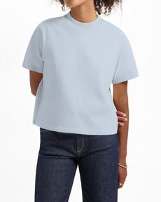 Jill Tee via Kuyichi