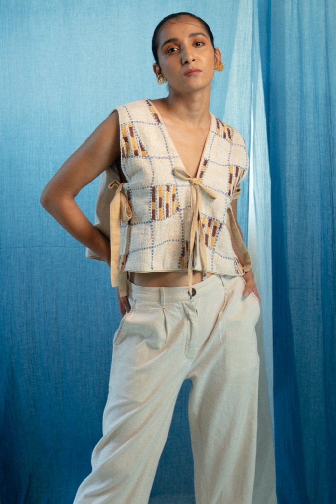 AY Unisex Reversible Bib from Lafaani