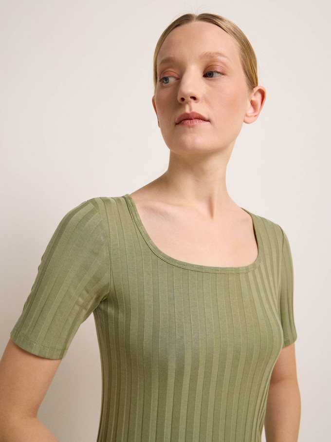 Half-sleeve shirt in ribbed look from LANIUS