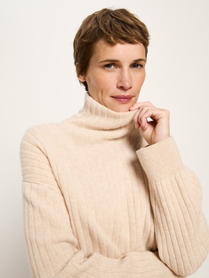 Ribbed sweater from LANIUS