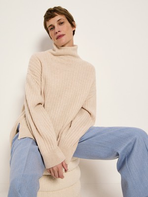 Ribbed sweater from LANIUS