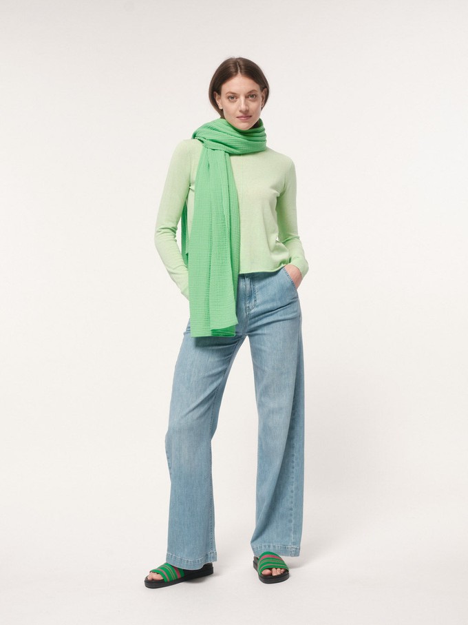 Scarf with structure from LANIUS