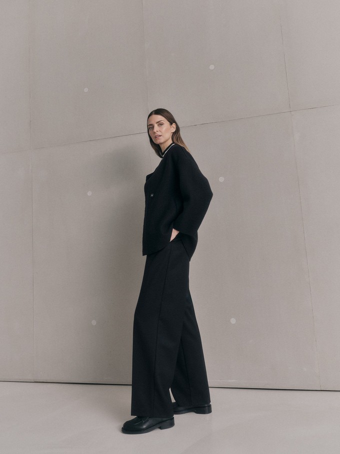 pleated trousers (GOTS) from LANIUS