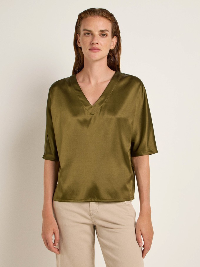 Silk blouse with V-neck from LANIUS