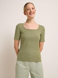 Half-sleeve shirt in ribbed look via LANIUS