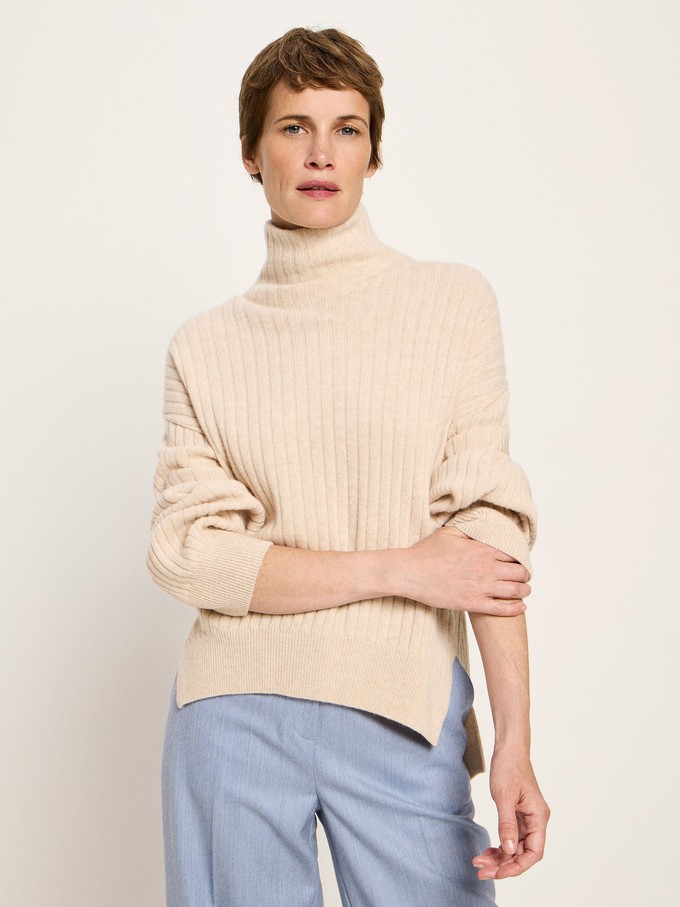 Ribbed sweater from LANIUS