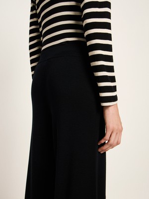 Knitted trousers (GOTS) from LANIUS