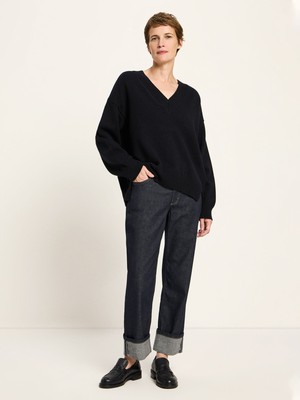 V-neck sweater (GOTS) from LANIUS