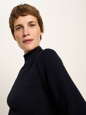 Turtleneck sweater (GOTS) from LANIUS
