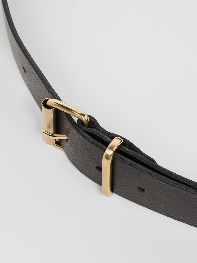 Wide belt from LANIUS
