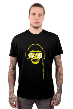 Monkey DJ T-shirt from Loenatix