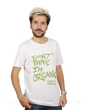 Don't Panic I'm Organic T-shirt from Loenatix