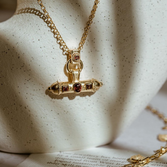 Nivara Gemstone Amulet Pendant from Loft & Daughter