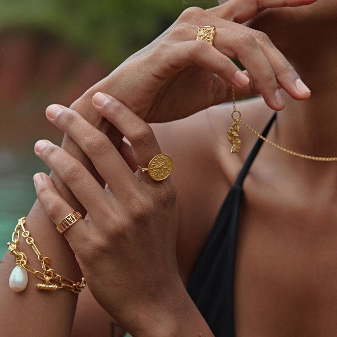 Mama Signet Ring Gold Vermeil from Loft & Daughter