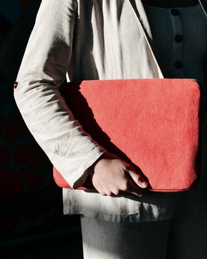 Laptop Sleeve DATA 15" - Koraal Rood from MADE out of