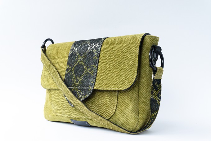 Naïma Bag medium suede olive green from Marlene Fernandez