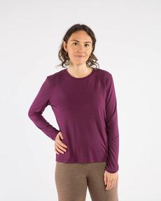 Soft Longsleeve aubergine via Matona