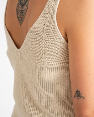 Knit Tank oyster from Matona