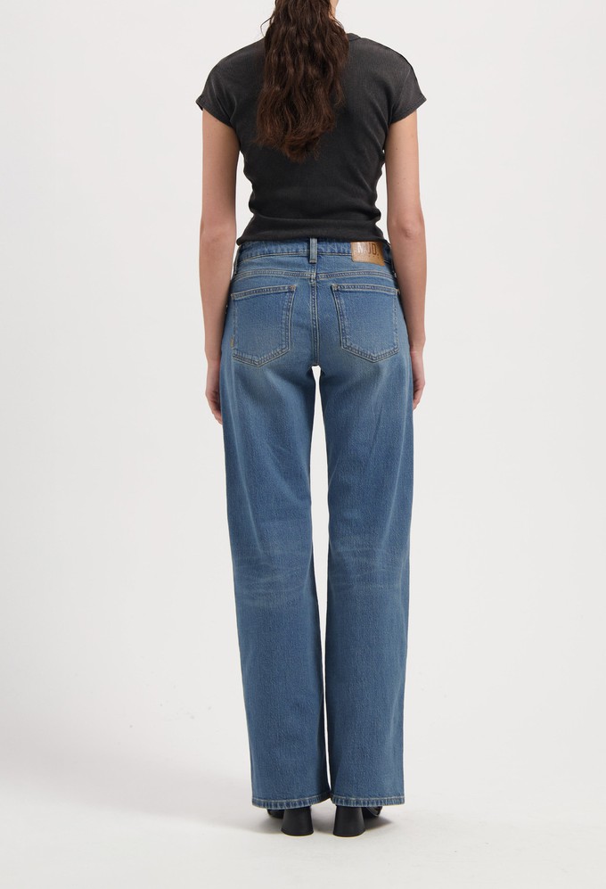 Cleo Mid Loose - Earth Stone from Mud Jeans