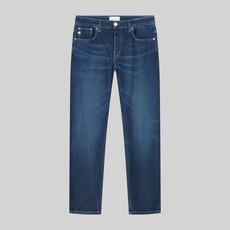 Regular Bryce - Medium Dark via Mud Jeans
