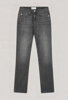 Faye Straight - Authentic Black via Mud Jeans