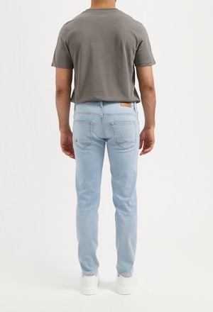 Bryce Mid Straight - Light Aged from Mud Jeans
