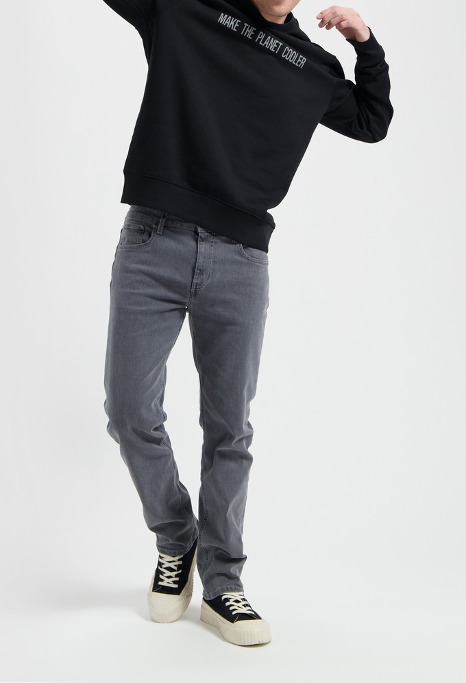 Bryce Mid Straight - Light Grey from Mud Jeans