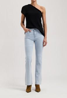 Isy High Flared - Light Stone via Mud Jeans