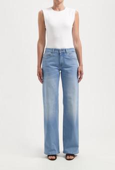 Cleo Mid Loose - Light Stone Vintage via Mud Jeans