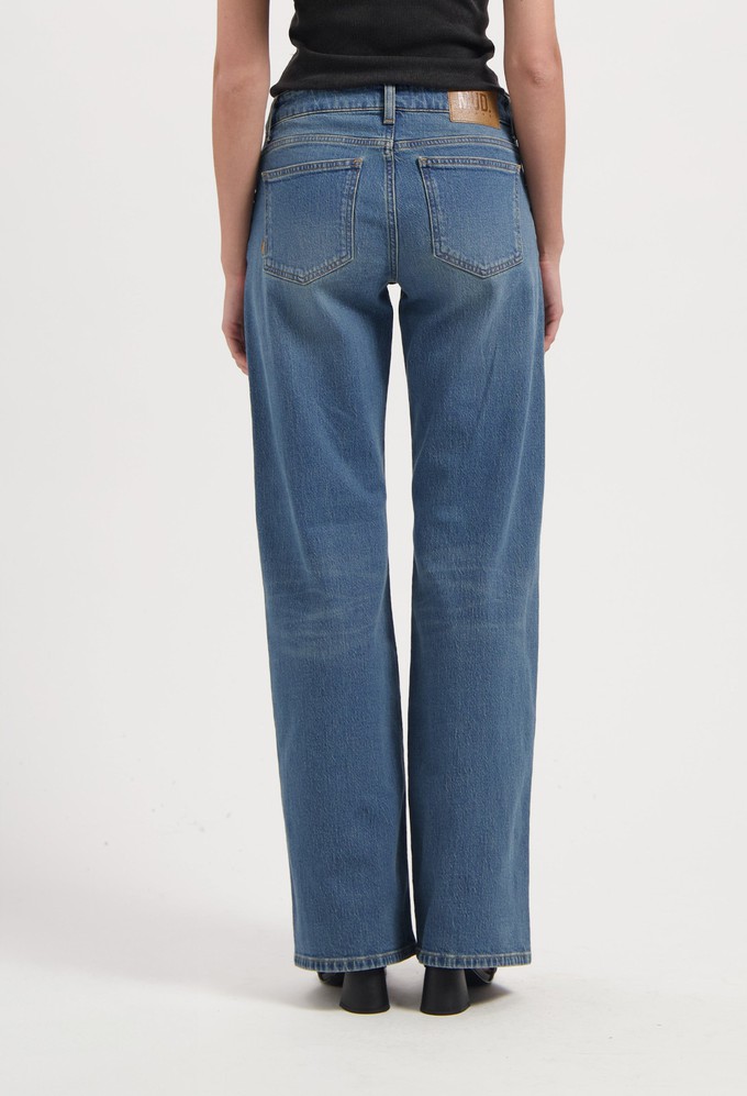 Cleo Mid Loose - Earth Stone from Mud Jeans