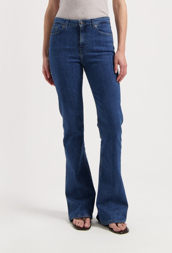 Isy High Flared - Stone Indigo from Mud Jeans