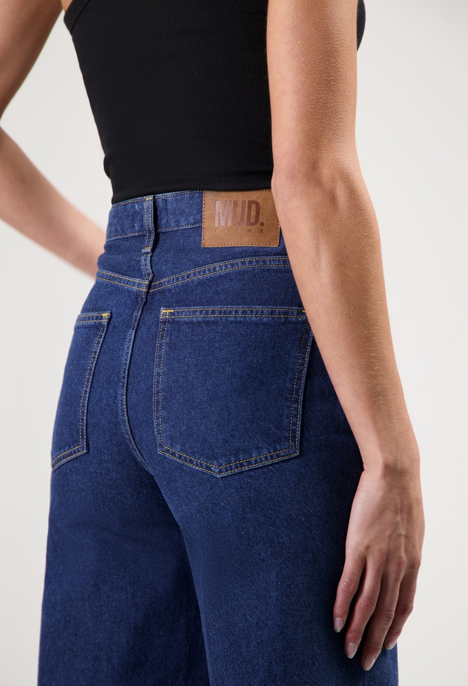 Sara High Loose - Stone Indigo from Mud Jeans