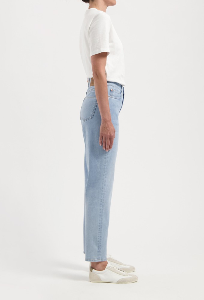 Mams High Tapered - Light Aged from Mud Jeans
