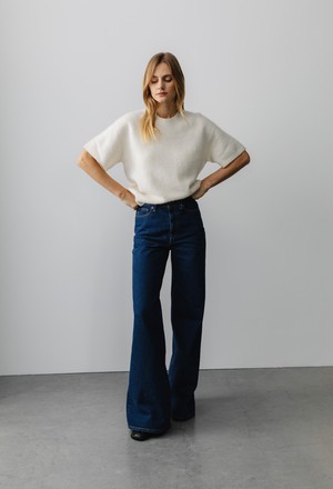 Sara High Loose - Stone Indigo from Mud Jeans