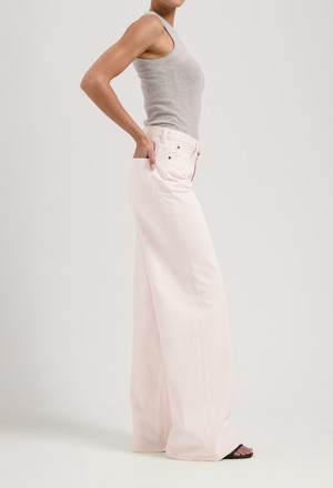 Sara High Loose Flow - Rosewater from Mud Jeans