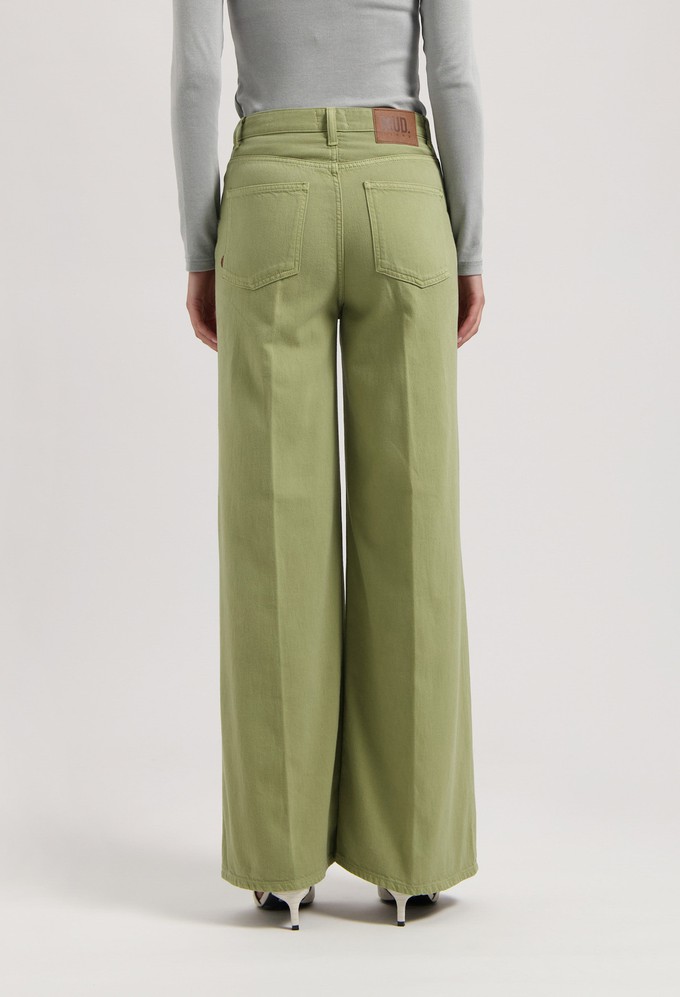 Sara High Loose Flow - Olive from Mud Jeans