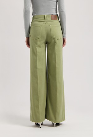 Sara High Loose Flow - Olive from Mud Jeans